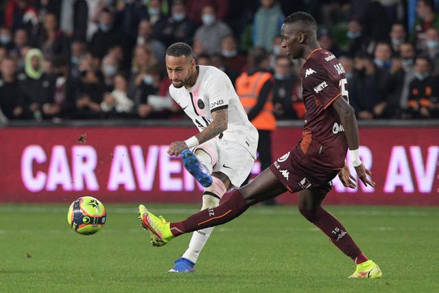 普尔30分奇才大胜公牛 艾维22分活塞力克魔术